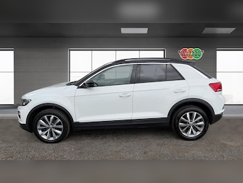 Used Volkswagen T-Roc 2019 for sale - 78989850: Photo