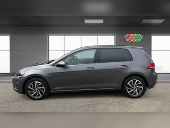 Used Volkswagen Golf 2019 for sale - 79370744: Photo