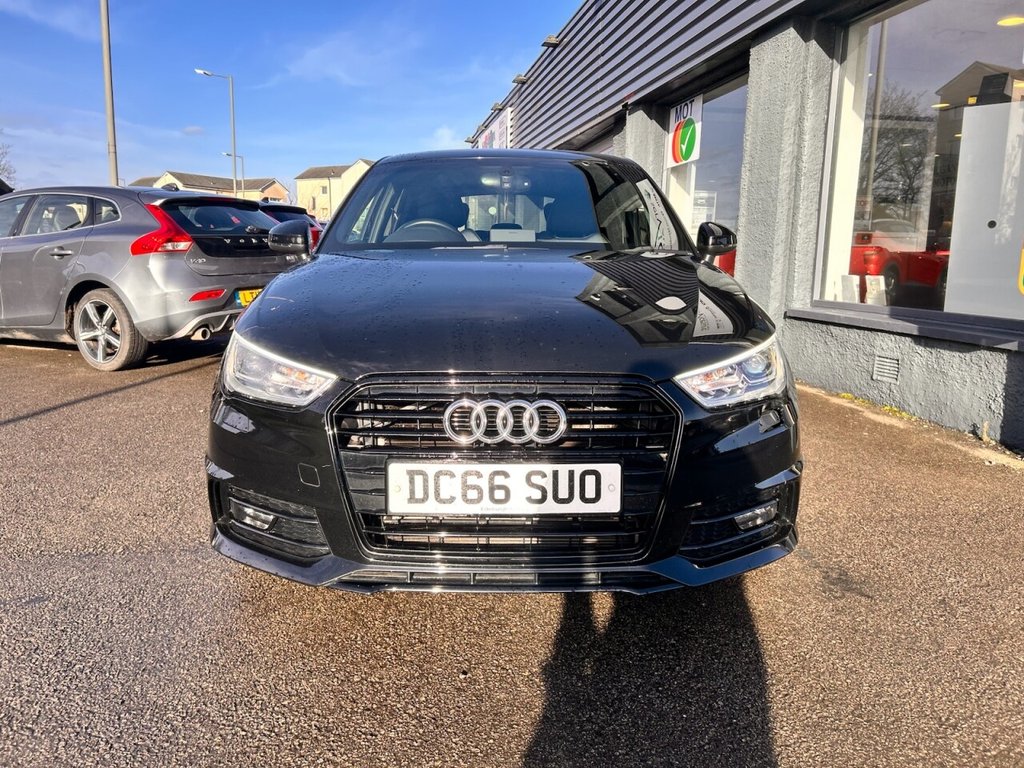 Used Audi A1 2017 for sale - 77356776: Photo 2
