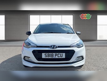 Used Hyundai i20 2018 for sale - 79275902: Photo