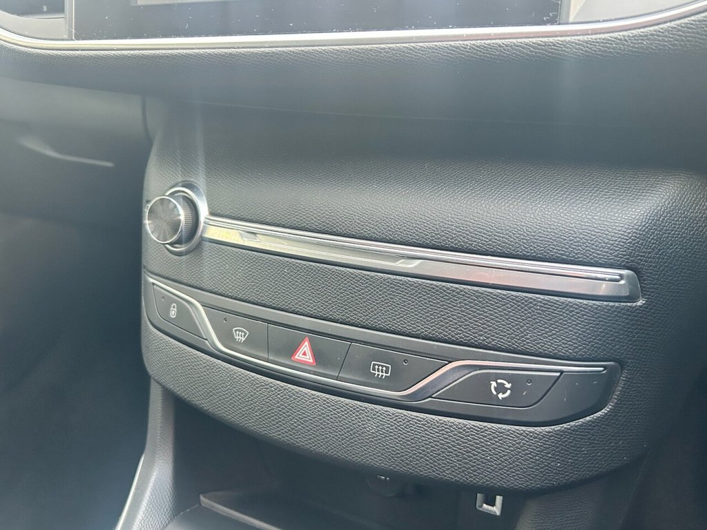 Used Peugeot 308 2014 for sale - 76481763: Photo 13