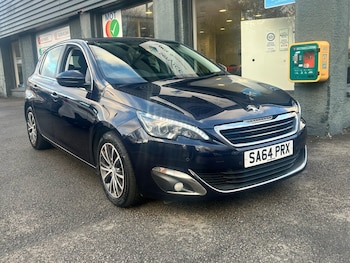 Used Peugeot 308 2014 for sale - 76481763: Photo