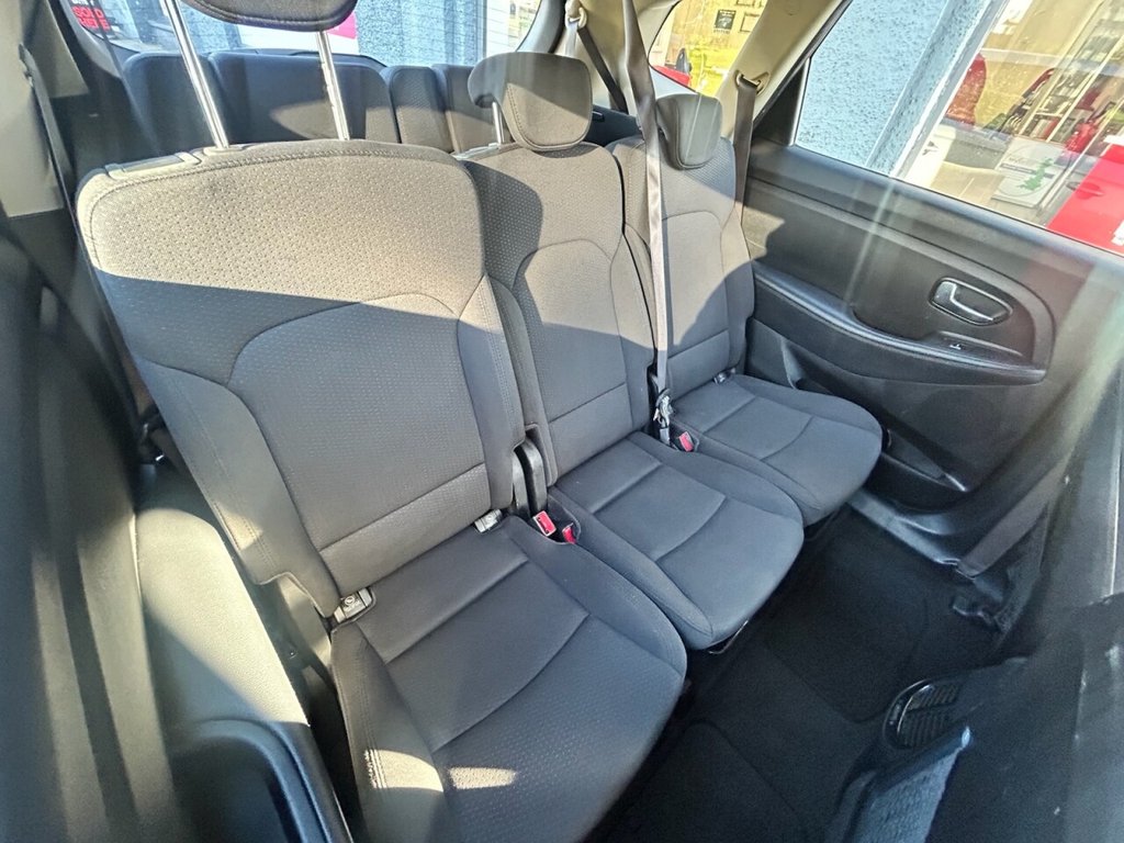 Used Kia Carens 2014 for sale - 76068477: Photo 9