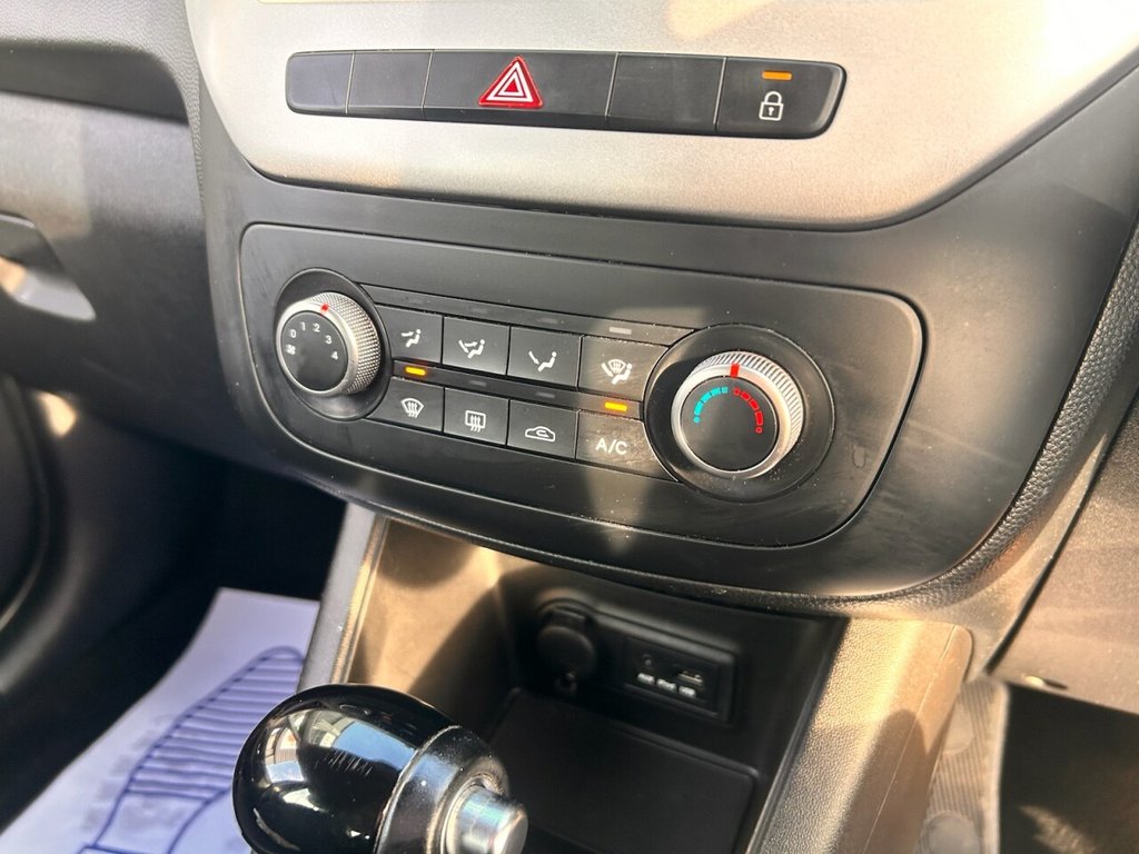 Used Kia Venga 2015 for sale - 77407808: Photo 11