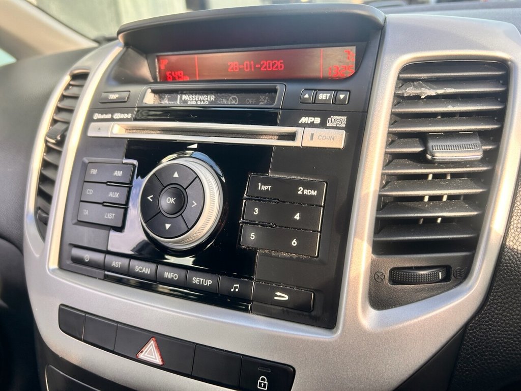 Used Kia Venga 2015 for sale - 77407808: Photo 12