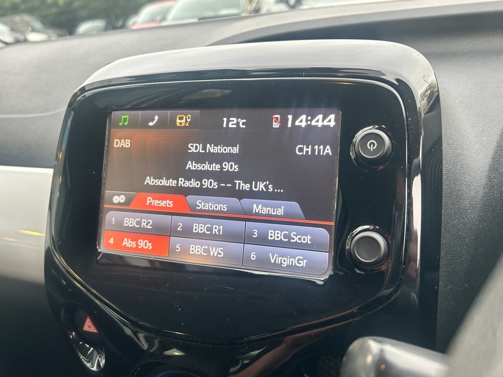 Used Toyota AYGO 2015 for sale - 76481765: Photo 10