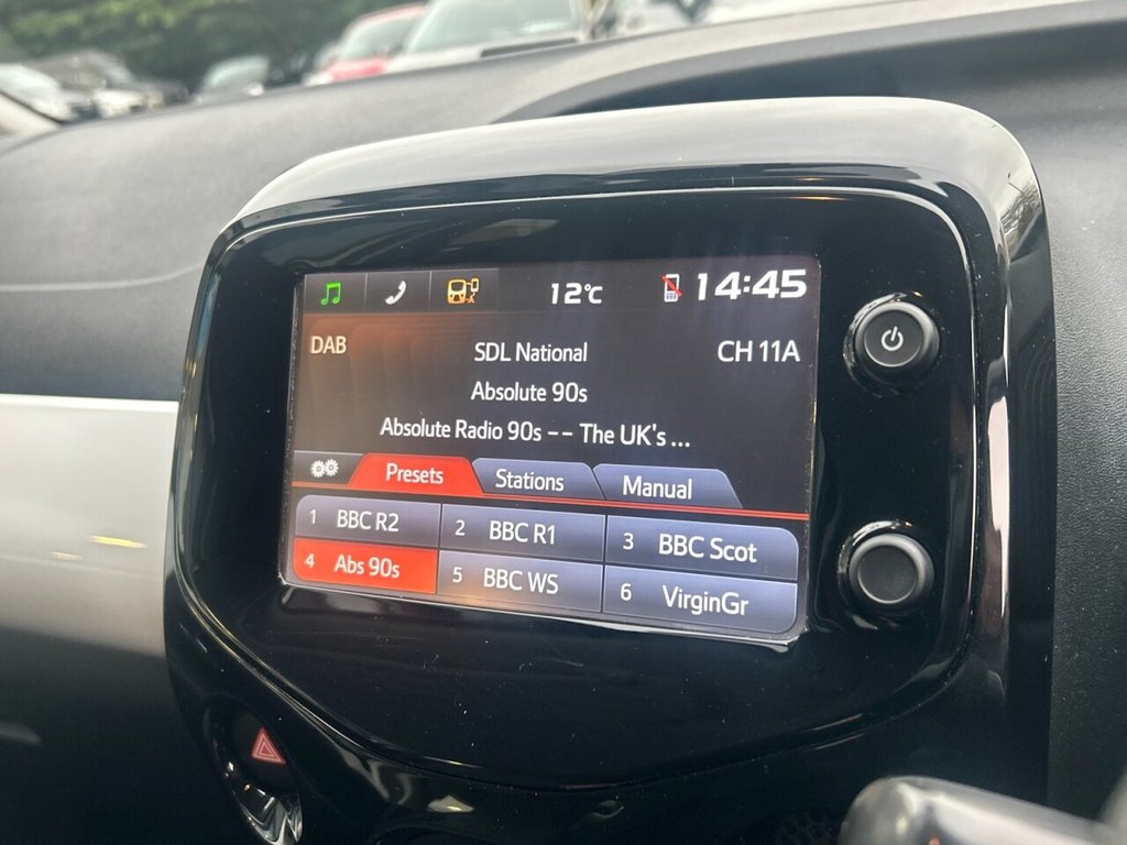 Used Toyota AYGO 2015 for sale - 76481765: Photo 13