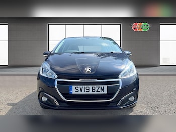Used Peugeot 208 2019 for sale - 79288493: Photo