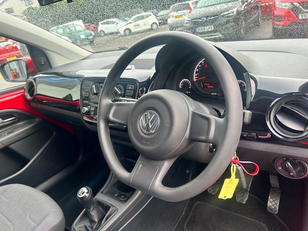 Used Volkswagen up! 2015 for sale - 75801010: Photo 6