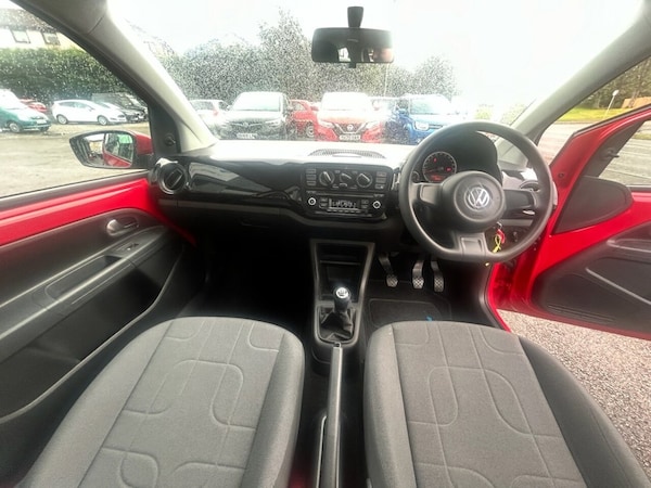 Used Volkswagen up! 2015 for sale - 75801010: Photo 8