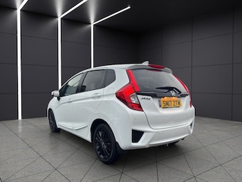 Used Honda Jazz 2017 for sale - 77408345: Photo