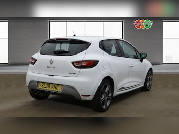 Used Renault Clio 2018 for sale - 79493455: Photo