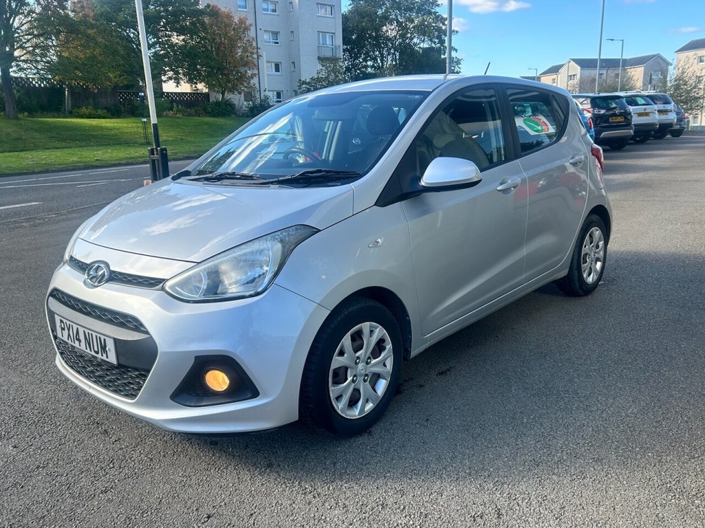 Used Hyundai i10 2014 for sale - 76048324: Photo 2