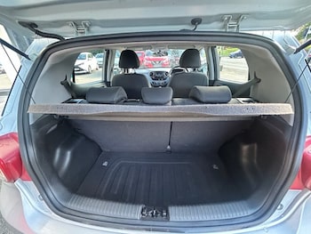 Used Hyundai i10 2014 for sale - 76048324: Photo 4