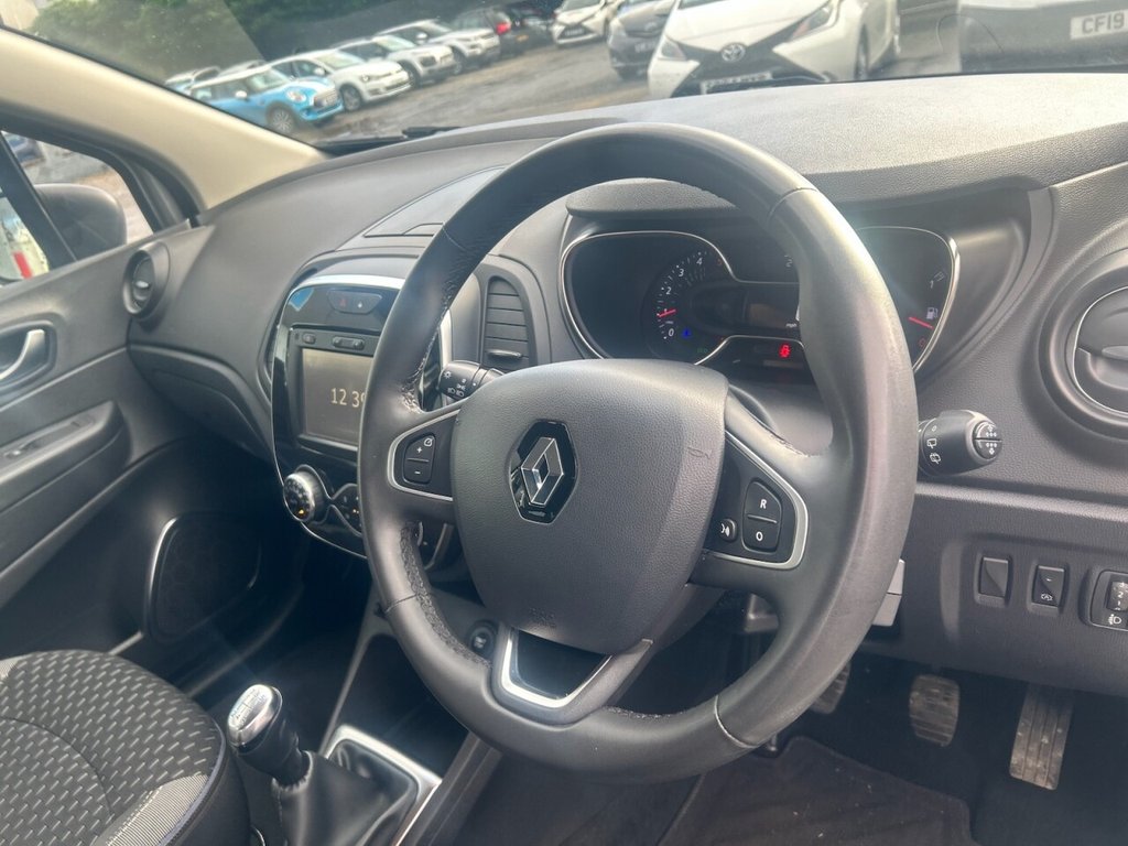 Used Renault Captur 2018 for sale - 76910471: Photo 12