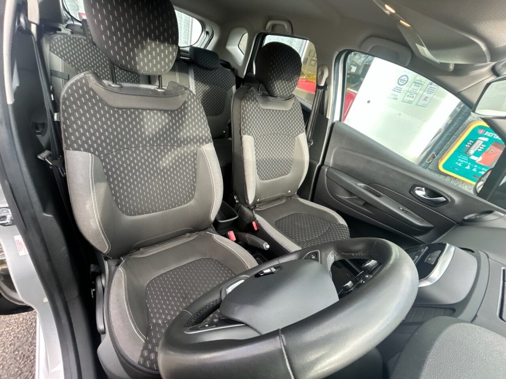 Used Renault Captur 2018 for sale - 76910471: Photo 9