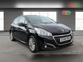 Used Peugeot 208 2018 for sale - 79449769: Photo