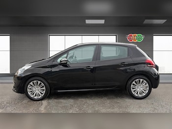 Used Peugeot 208 2018 for sale - 79449769: Photo