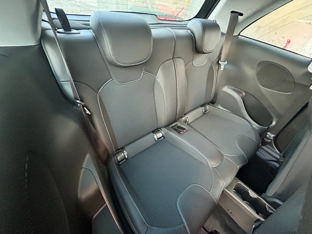 Used Vauxhall ADAM 2018 for sale - 76570610: Photo 7