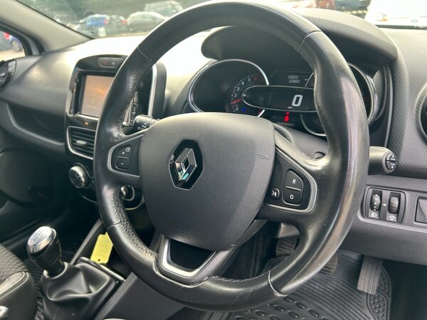 Used Renault Clio 2018 for sale - 75585133: Photo 11