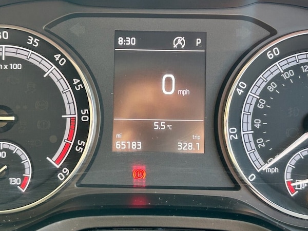 Used Skoda Karoq 2018 for sale - 76210192: Photo 16