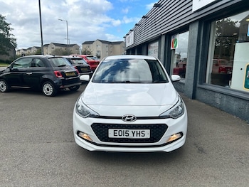 Used Hyundai i20 2015 for sale - 75559908: Photo