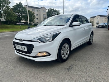 Used Hyundai i20 2015 for sale - 75559908: Photo