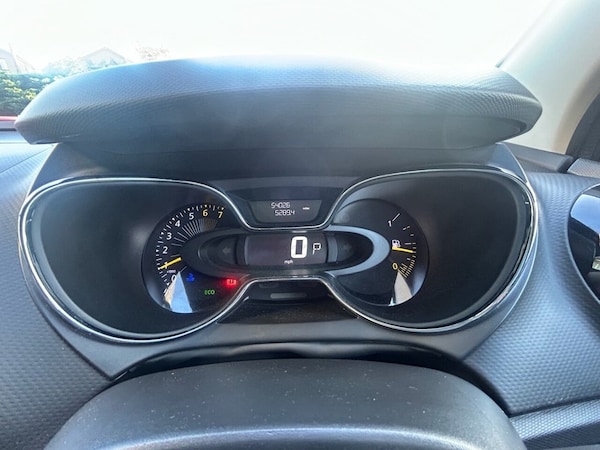 Used Renault Captur 2016 for sale - 76312940: Photo 10