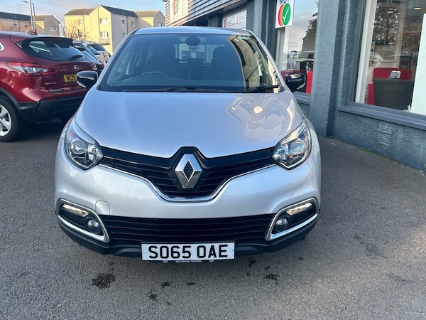 Used Renault Captur 2016 for sale - 76312940: Photo 2