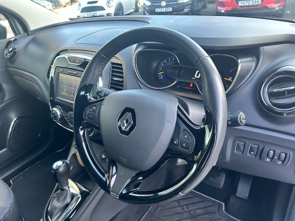 Used Renault Captur 2016 for sale - 76312940: Photo 9