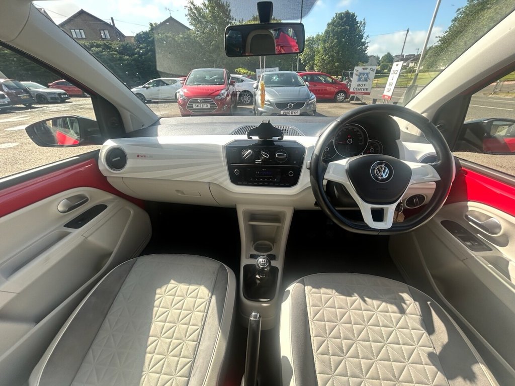 Used Volkswagen up! 2019 for sale - 76210243: Photo 9