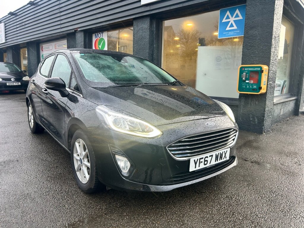 Used Ford Fiesta 2017 for sale - 76910474: Photo 1