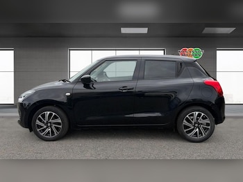 Used Suzuki Swift 2021 for sale - 79493454: Photo