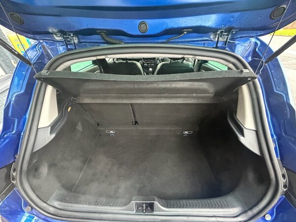 Used Renault Clio 2018 for sale - 76312942: Photo 8