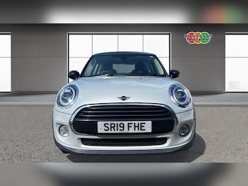 Used MINI Hatch 2019 for sale - 79275897: Photo