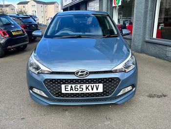 Used Hyundai i20 2015 for sale - 76092621: Photo 2