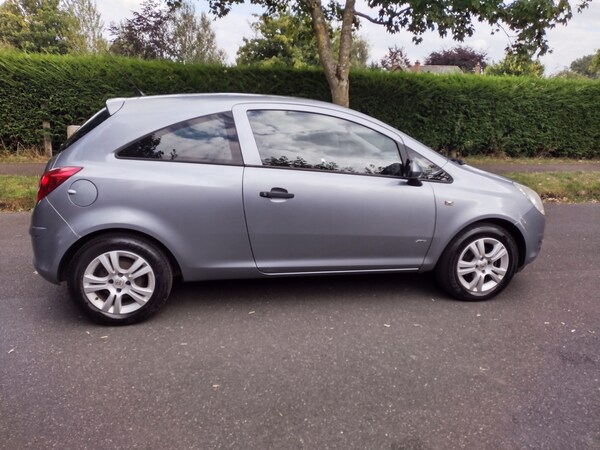 Used Vauxhall Corsa 2010 for sale - 72086520: Photo 9