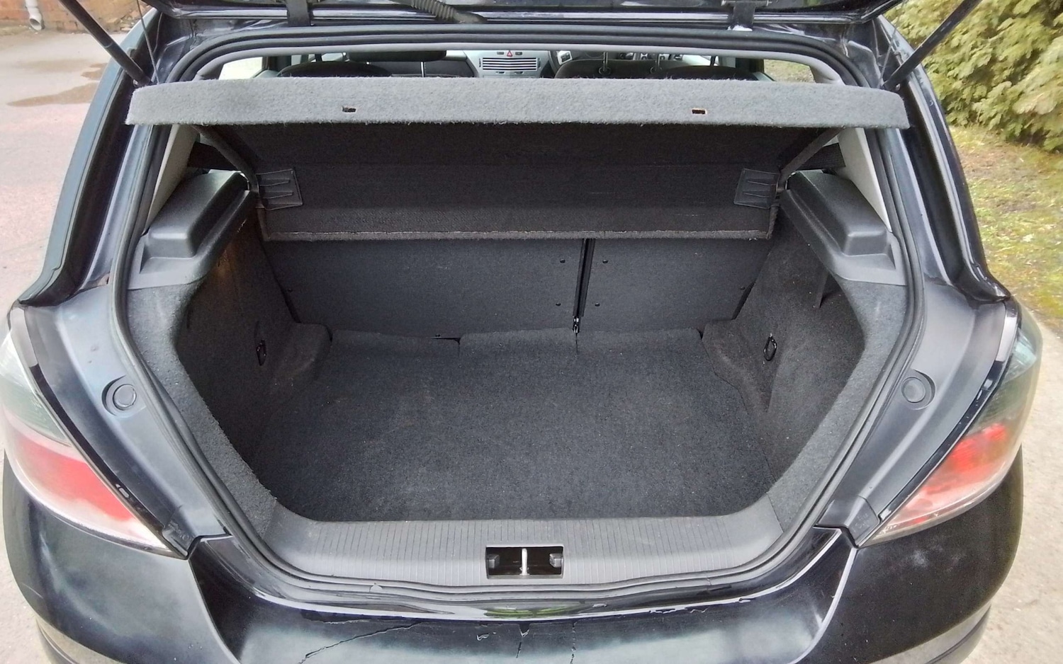 Used Vauxhall Astra 2010 for sale - 77767972: Photo 8