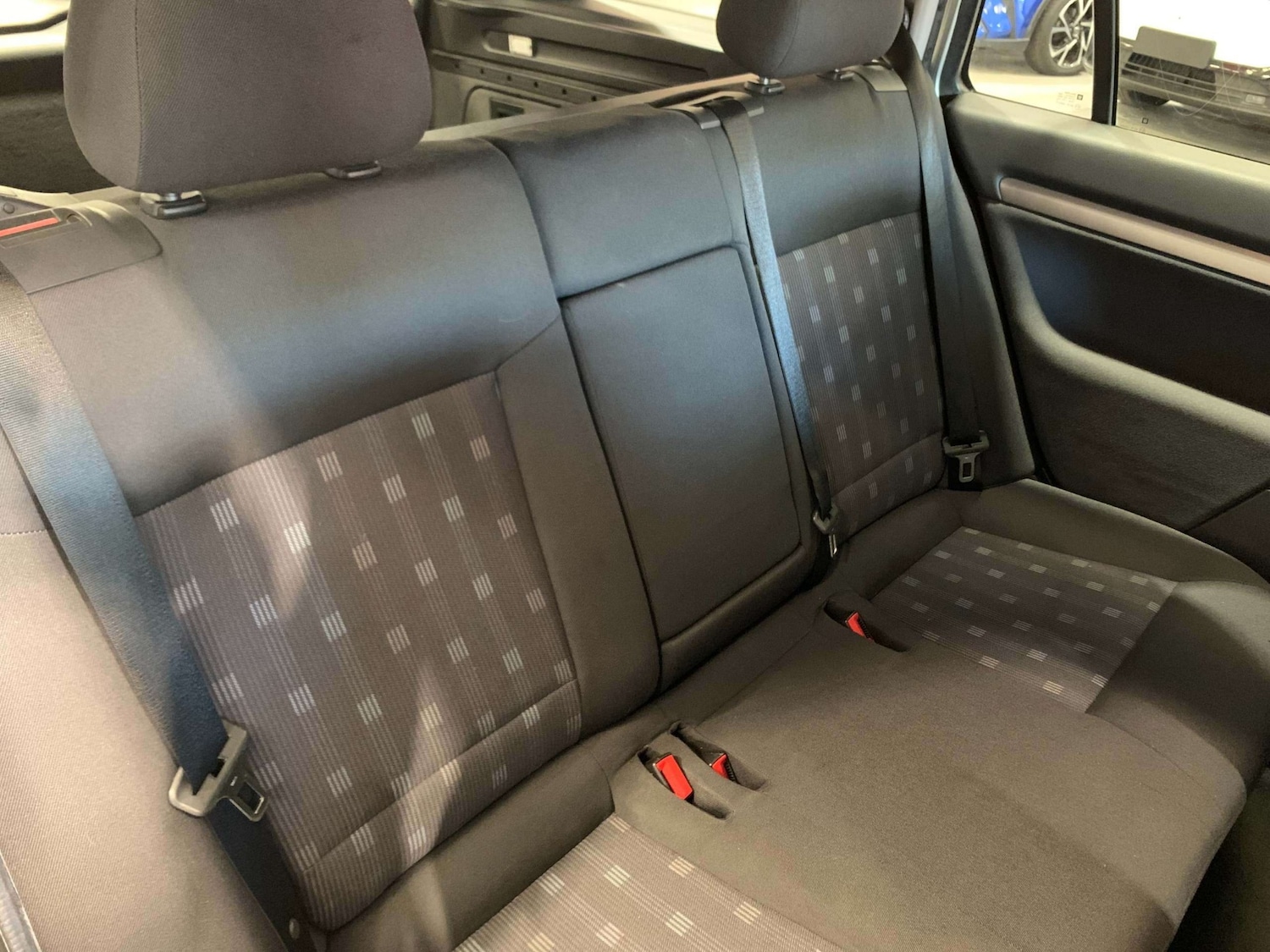 Used Vauxhall Vectra 2008 for sale - 77998438: Photo 10