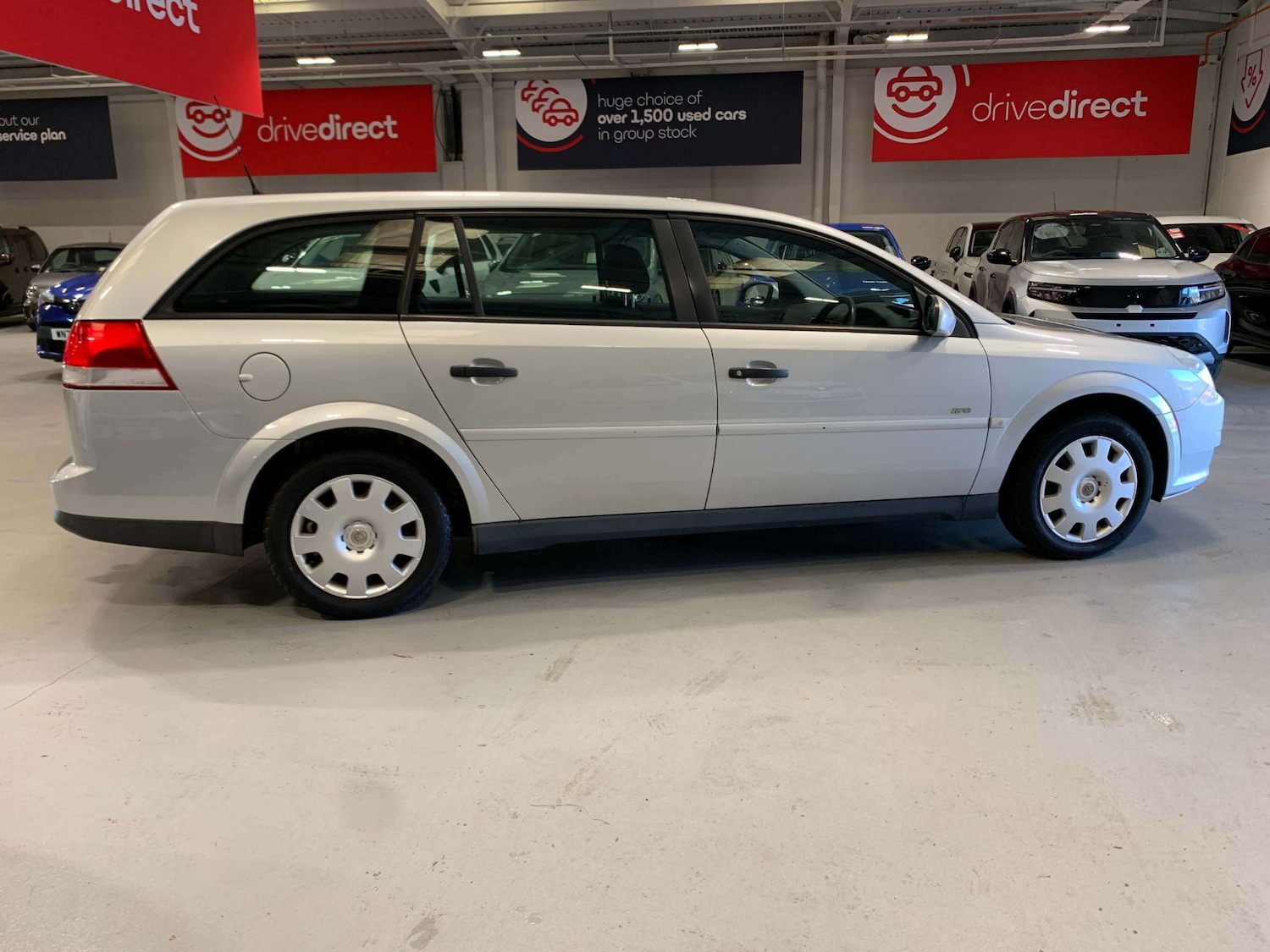 Used Vauxhall Vectra 2008 for sale - 77998438: Photo 6