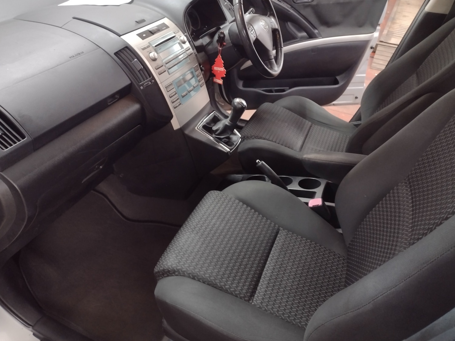 Used Toyota Corolla Verso 2007 for sale - 76245089: Photo 18