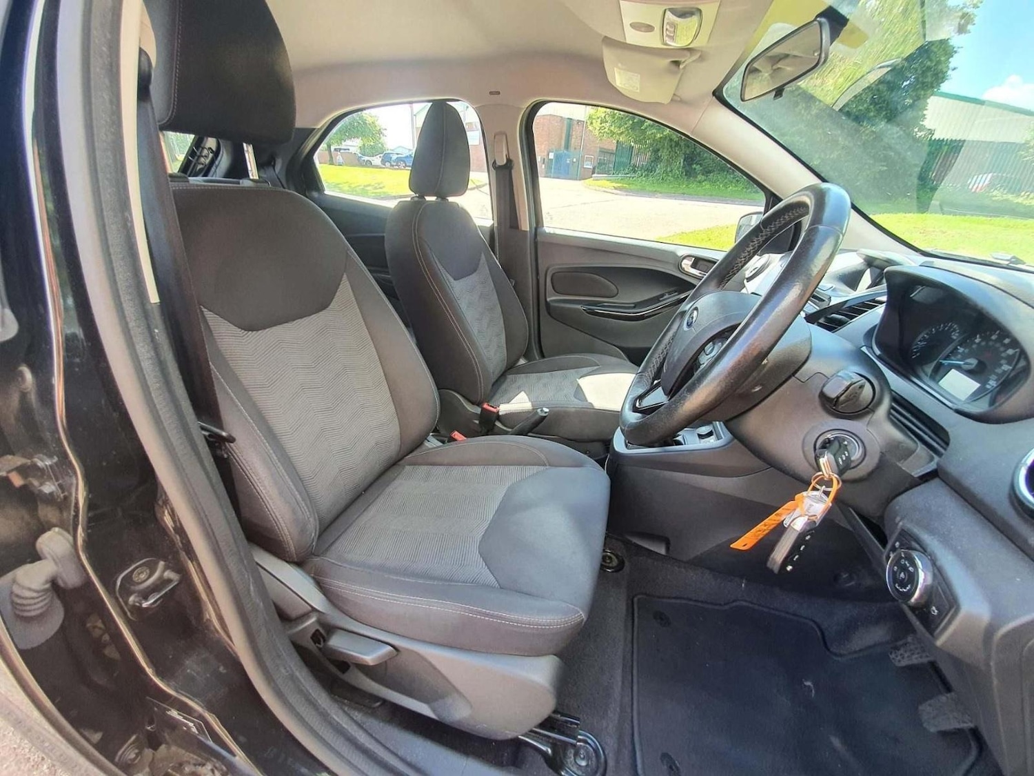 Used Ford Ka+ 2017 for sale - 76480164: Photo 4