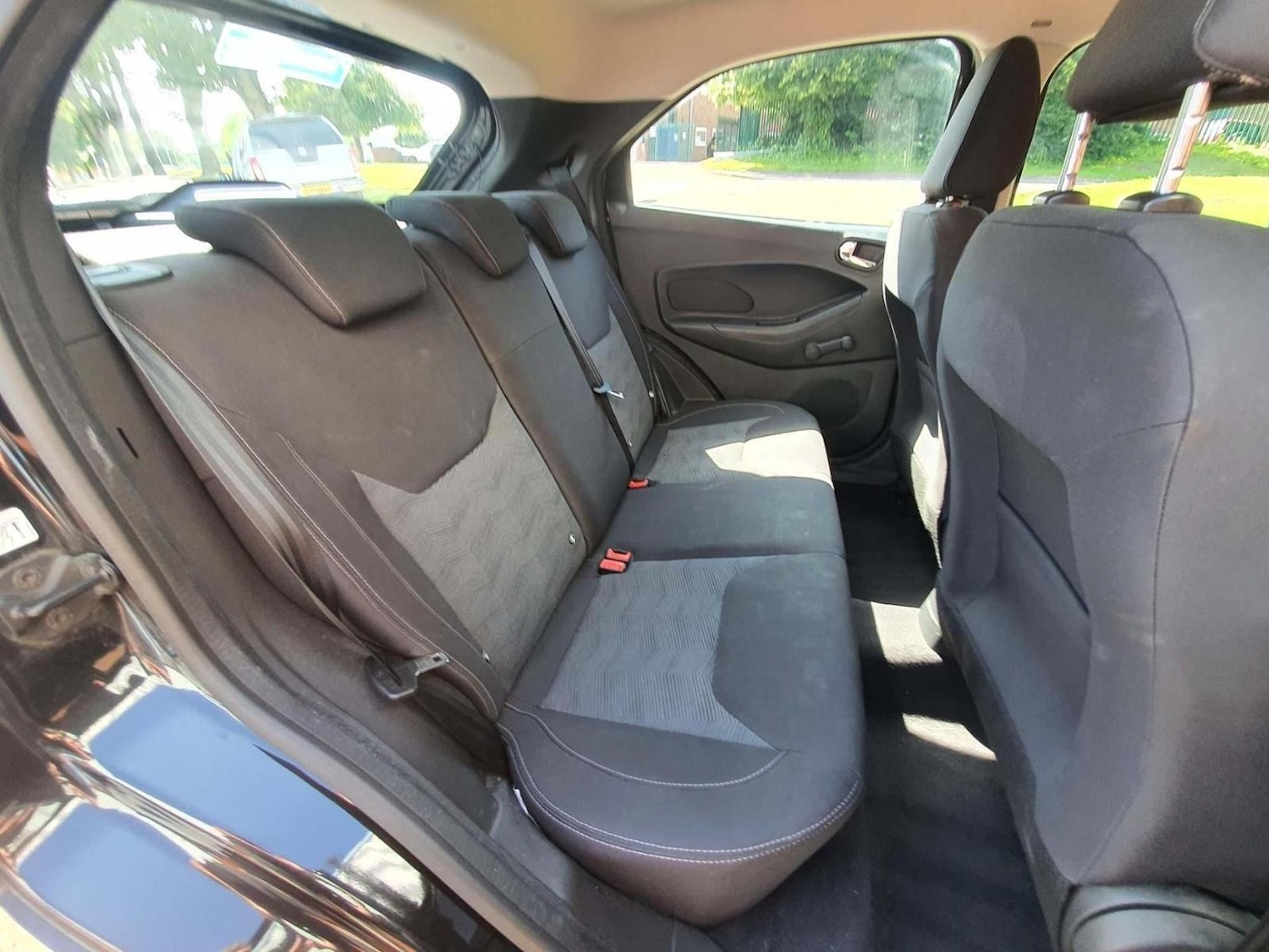 Used Ford Ka+ 2017 for sale - 76480164: Photo 9