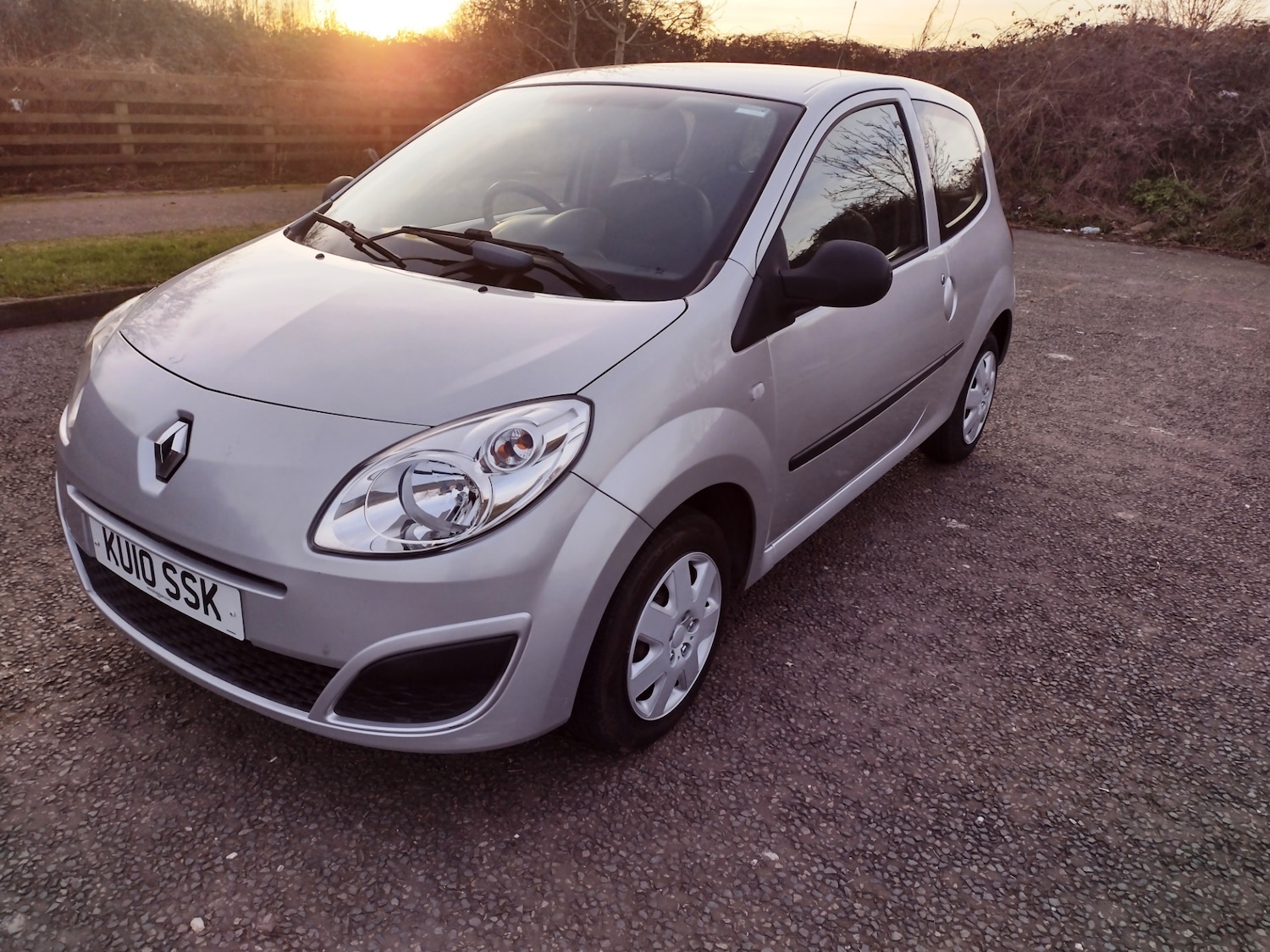 Used Renault Twingo 2010 for sale - 77142914: Photo 2