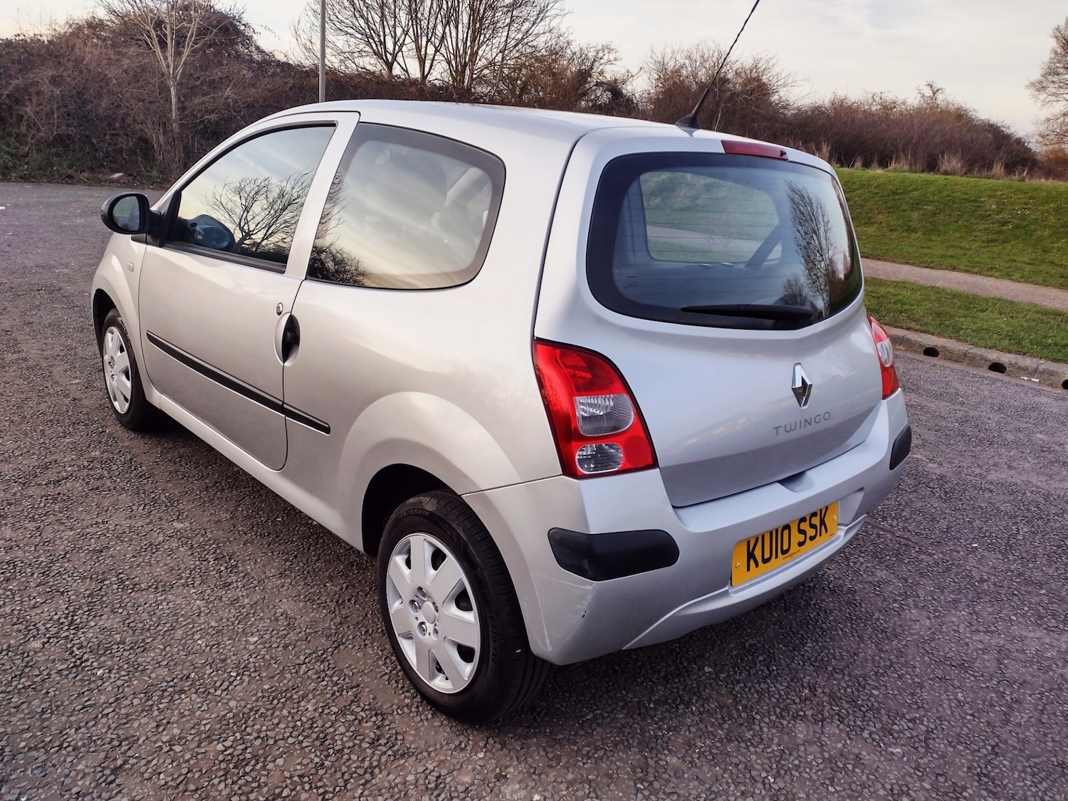 Used Renault Twingo 2010 for sale - 77142914: Photo 4