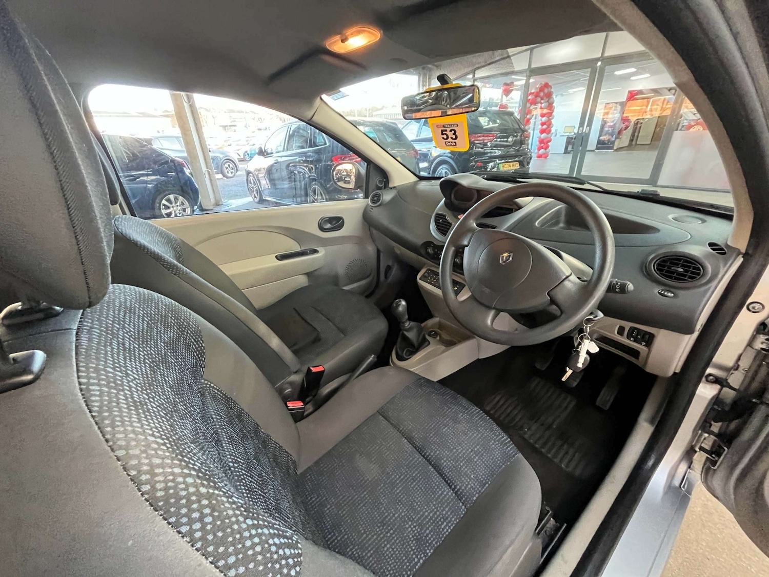 Used Renault Twingo 2010 for sale - 77142914: Photo 6