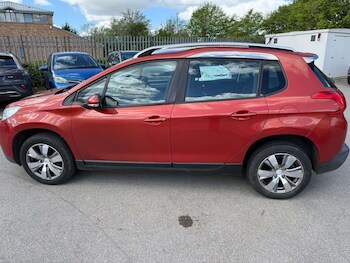 Used Peugeot 2008 2015 for sale - 78370908: Photo