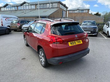Used Peugeot 2008 2015 for sale - 78370908: Photo