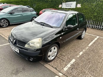 Used Renault Clio 2004 for sale - 79813681: Photo