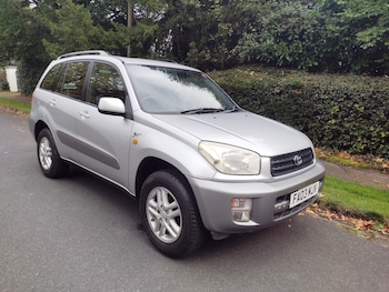 Toyota - RAV4